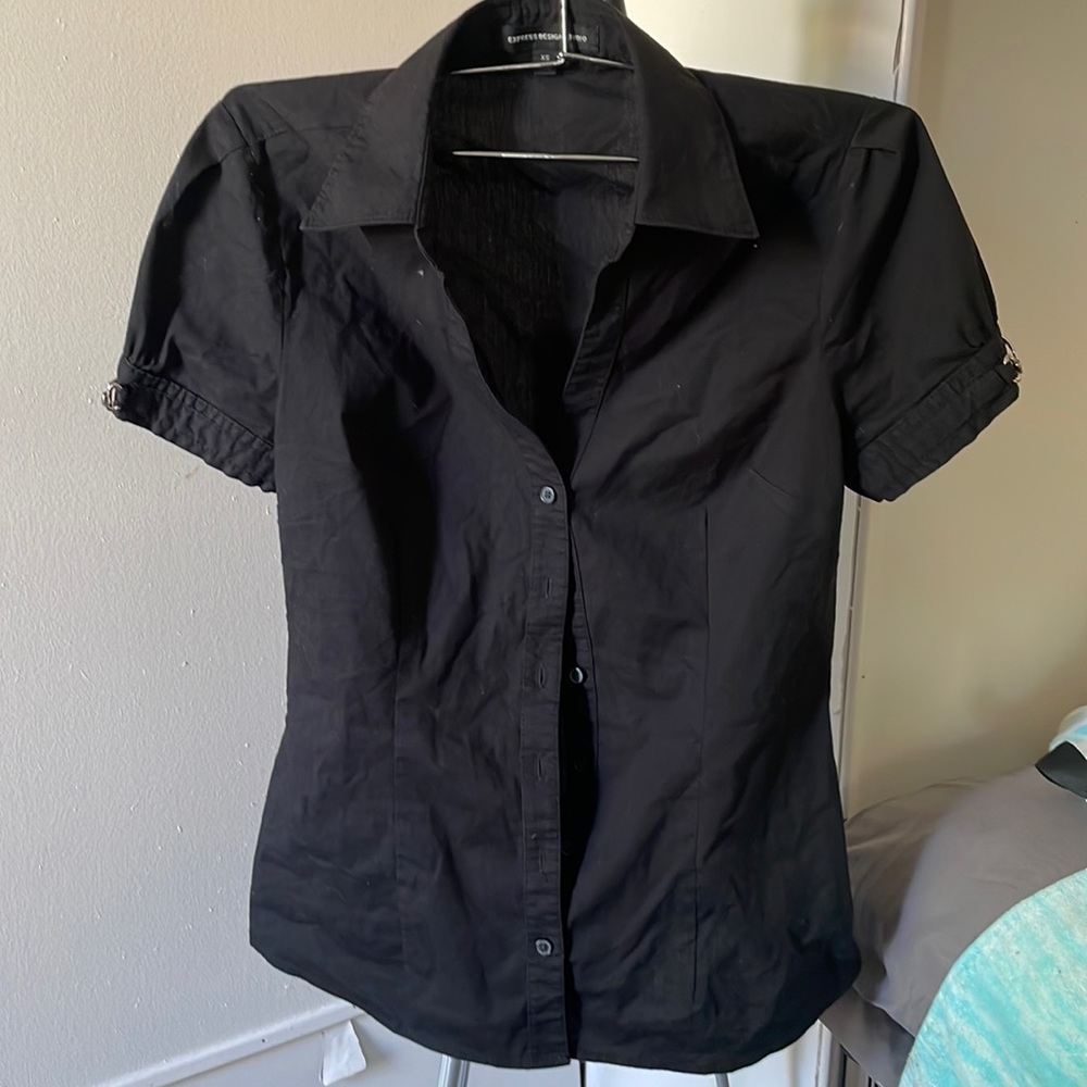 Black shirt